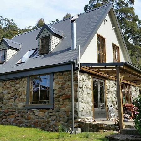 The Stone Cottage - Bruny Island Simpsons Bay Екстериор снимка