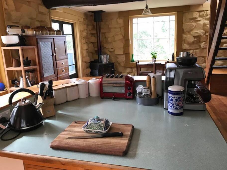 The Stone Cottage - Bruny Island Simpsons Bay Екстериор снимка