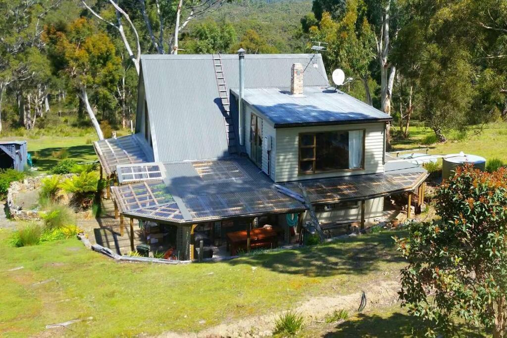 The Stone Cottage - Bruny Island Simpsons Bay Екстериор снимка